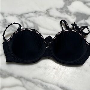 Wacoal Black Bra with Pink Lace Accents